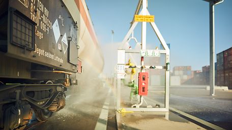 Füllstation für Kesselwagen verfügt über Sprinkleranlage